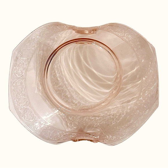 Vintage Pink Depression Glass Folded Edge Etched Platter/Bowl with handles - Picture 15 of 15